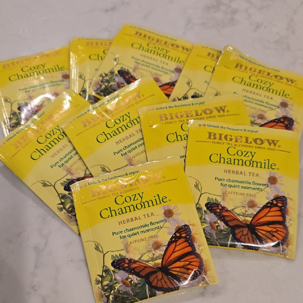 (50) Bigelow Cozy Chamomile Herbal Tea Packets